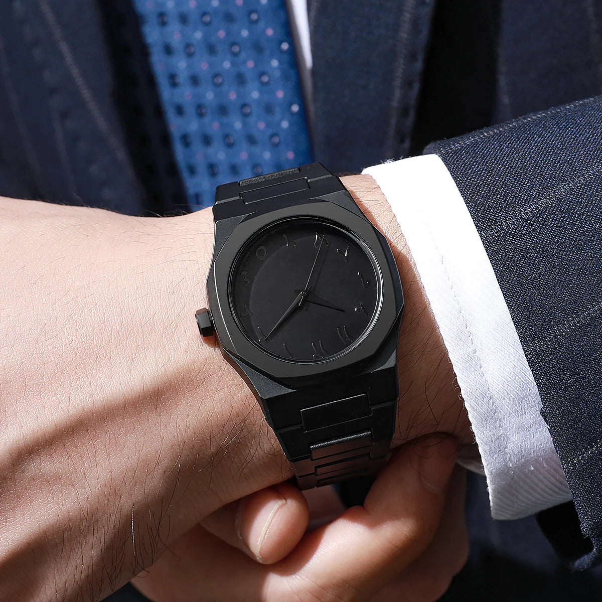 Cross border new hot selling Southeast Asia Middle East Arabic numerals black plastic quartz casual men's watch